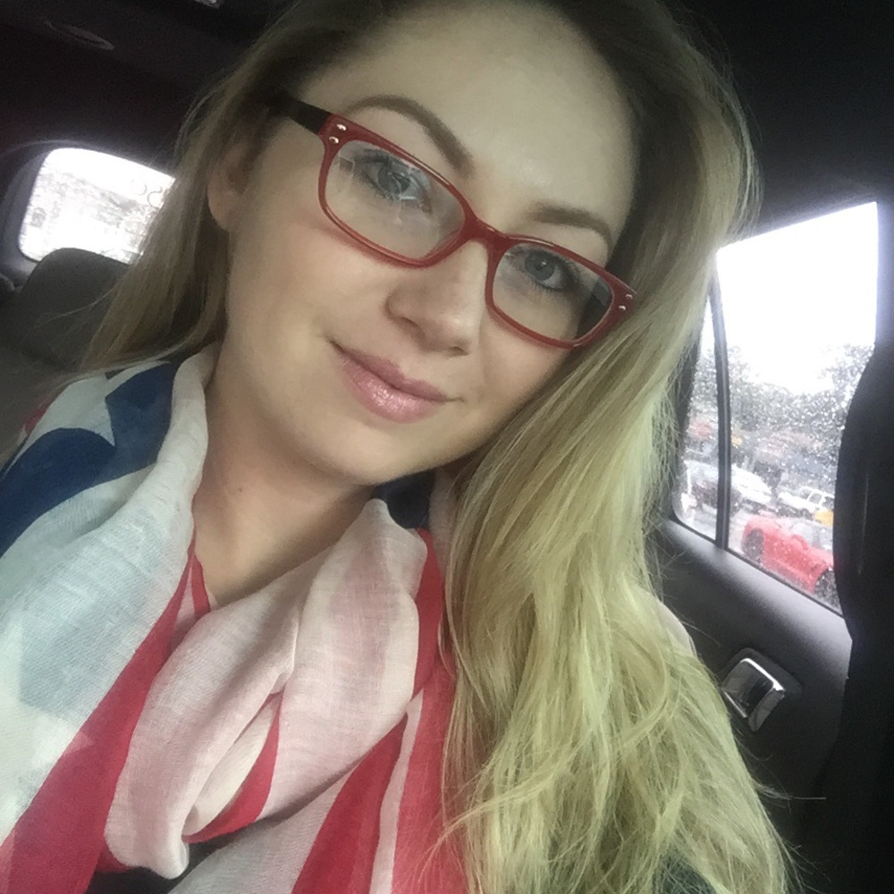 Meet your Posher, Heidi